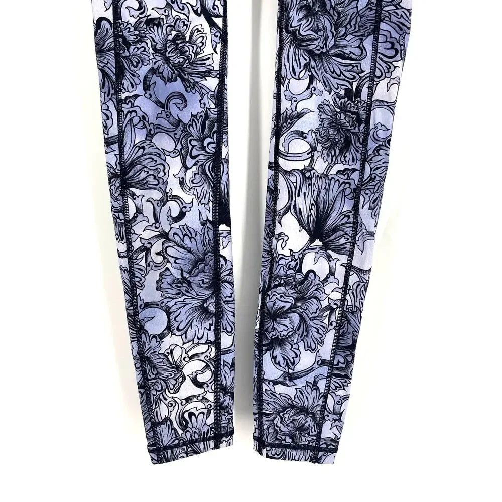 Lululemon Speed Up Tight‎ 28